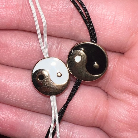 2 adjustable Yin-Yang string bracelets - Picture 4 of 4